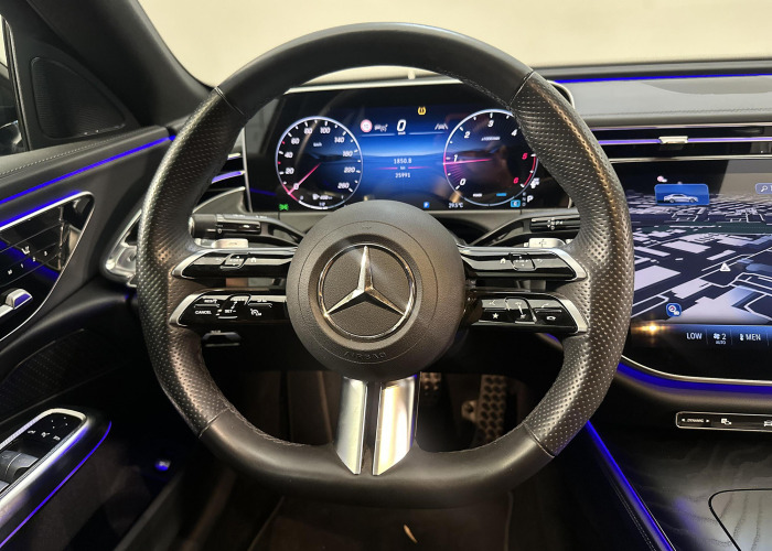 MERCEDES-BENZ Clasa E