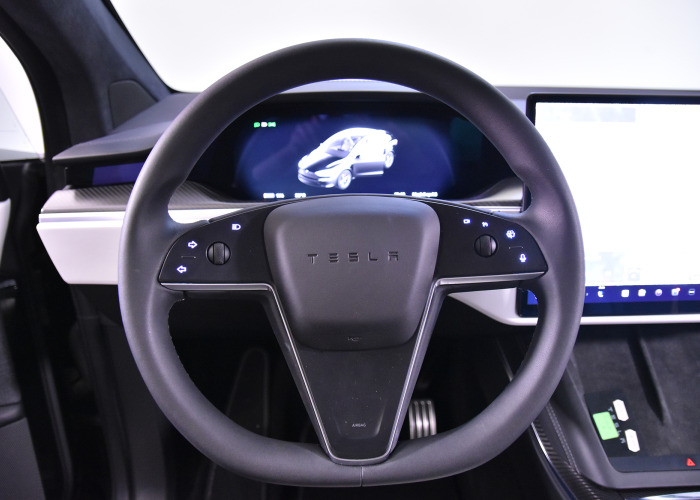 TESLA X
