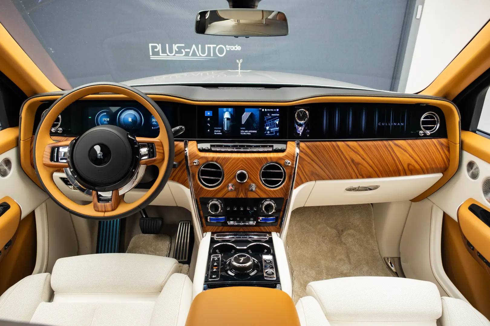 ROLLS ROYCE Cullinan