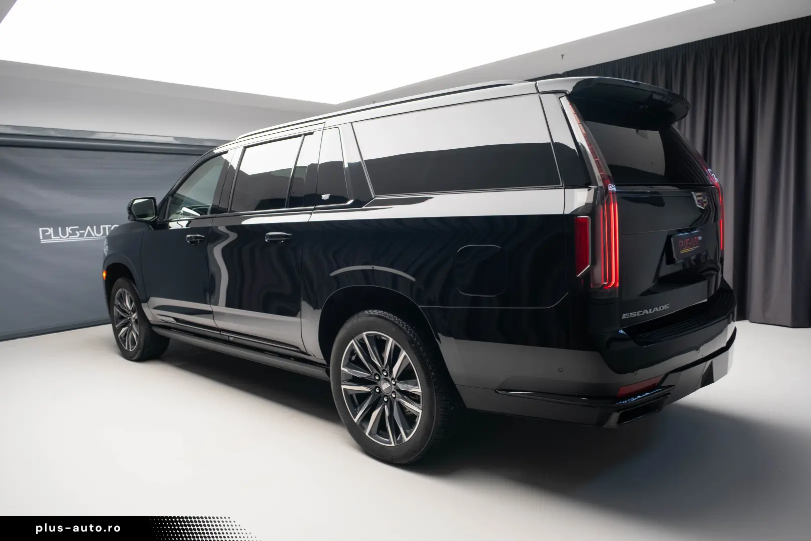 CADILLAC Escalade Sport Platinum