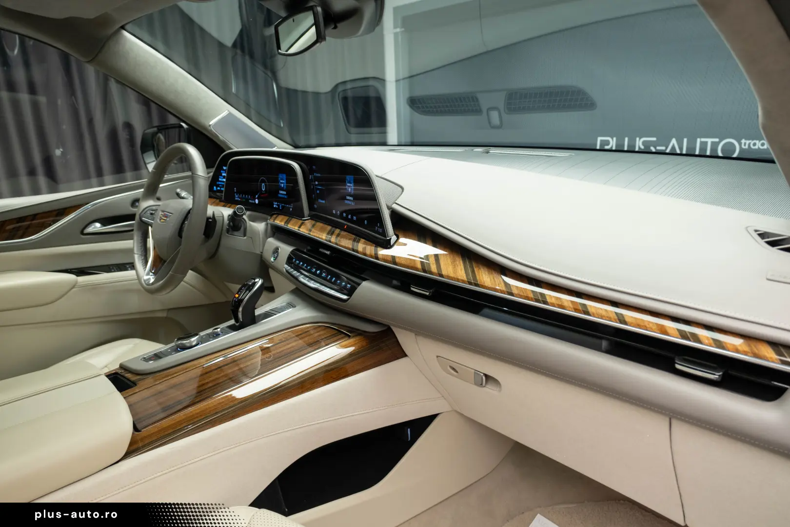 CADILLAC Escalade Sport Platinum